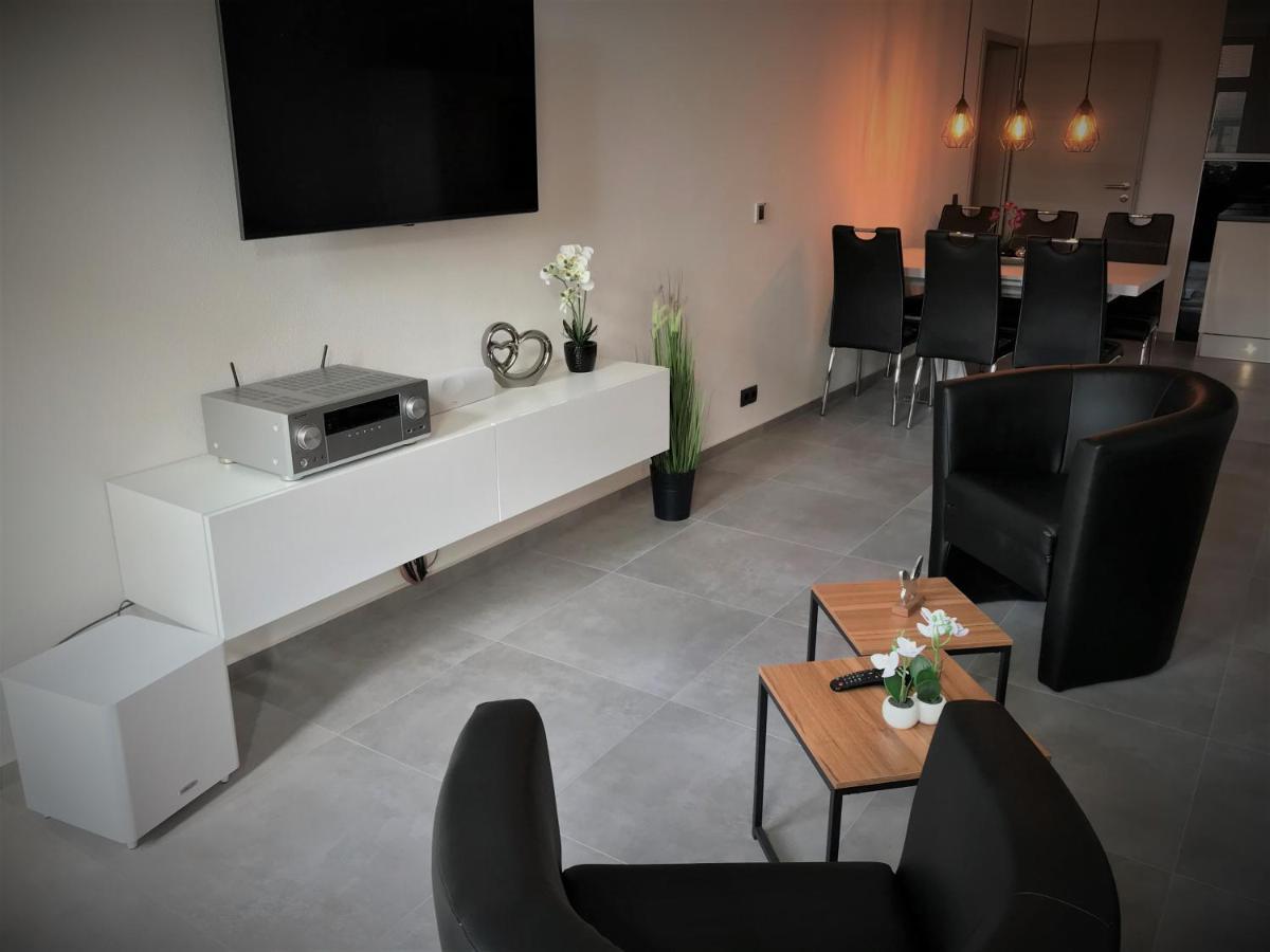 Salzhausblick Family Apartments - Zentrale Lage Am Salzhaus - Mwst-Rechnung Verfuegbar Zittau Esterno foto